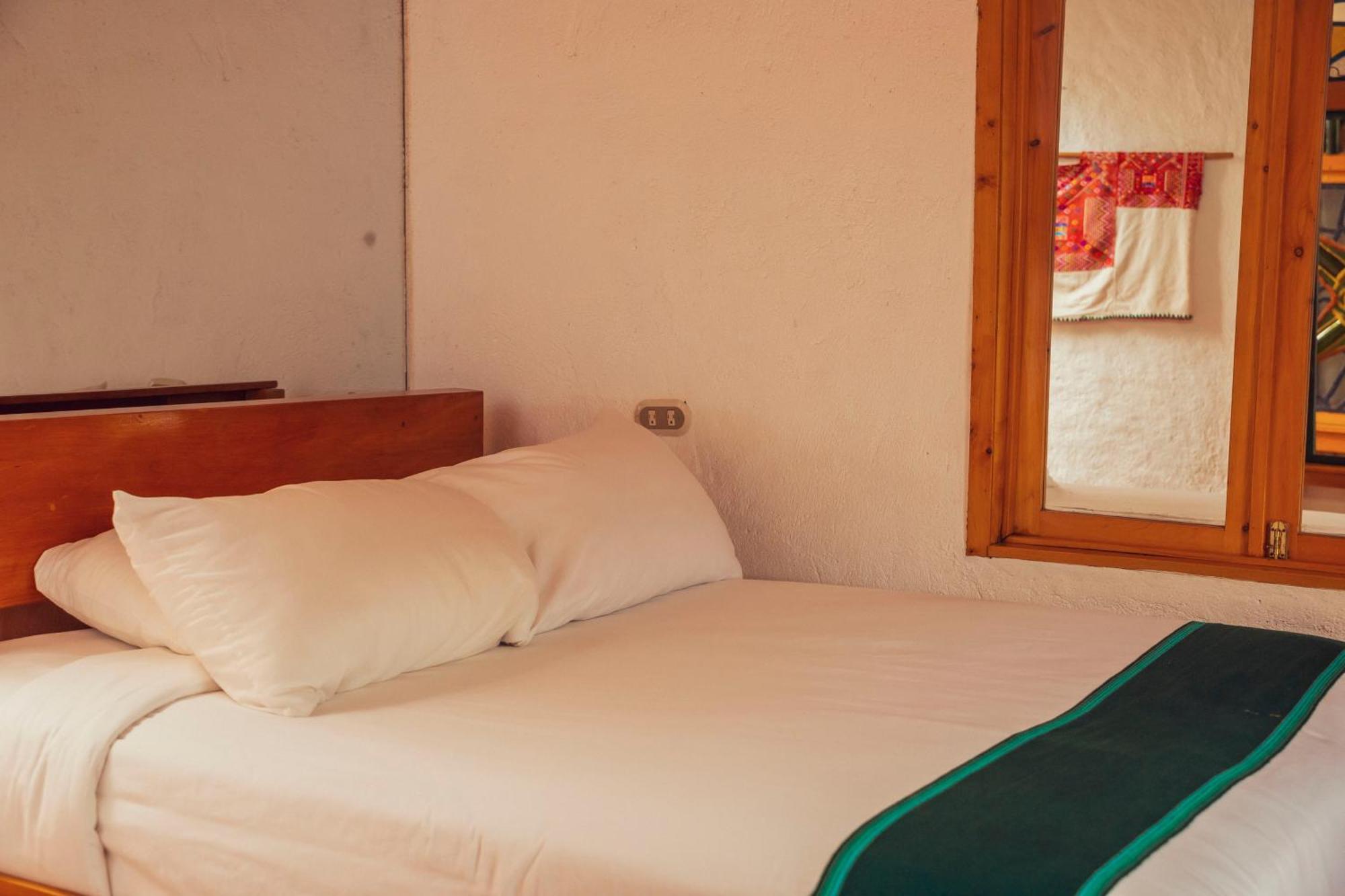 El Dragon Hotel サン・マルコス・ラ・ラグナ エクステリア 写真